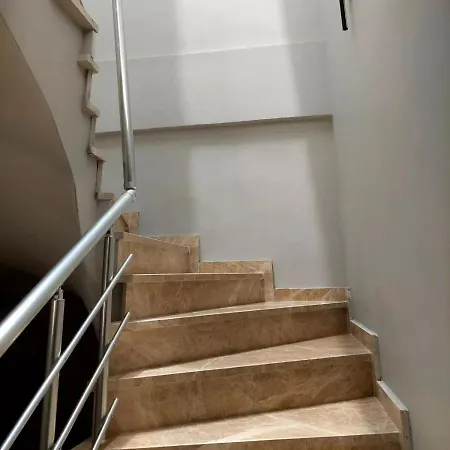 Villa Noyan Villa *
